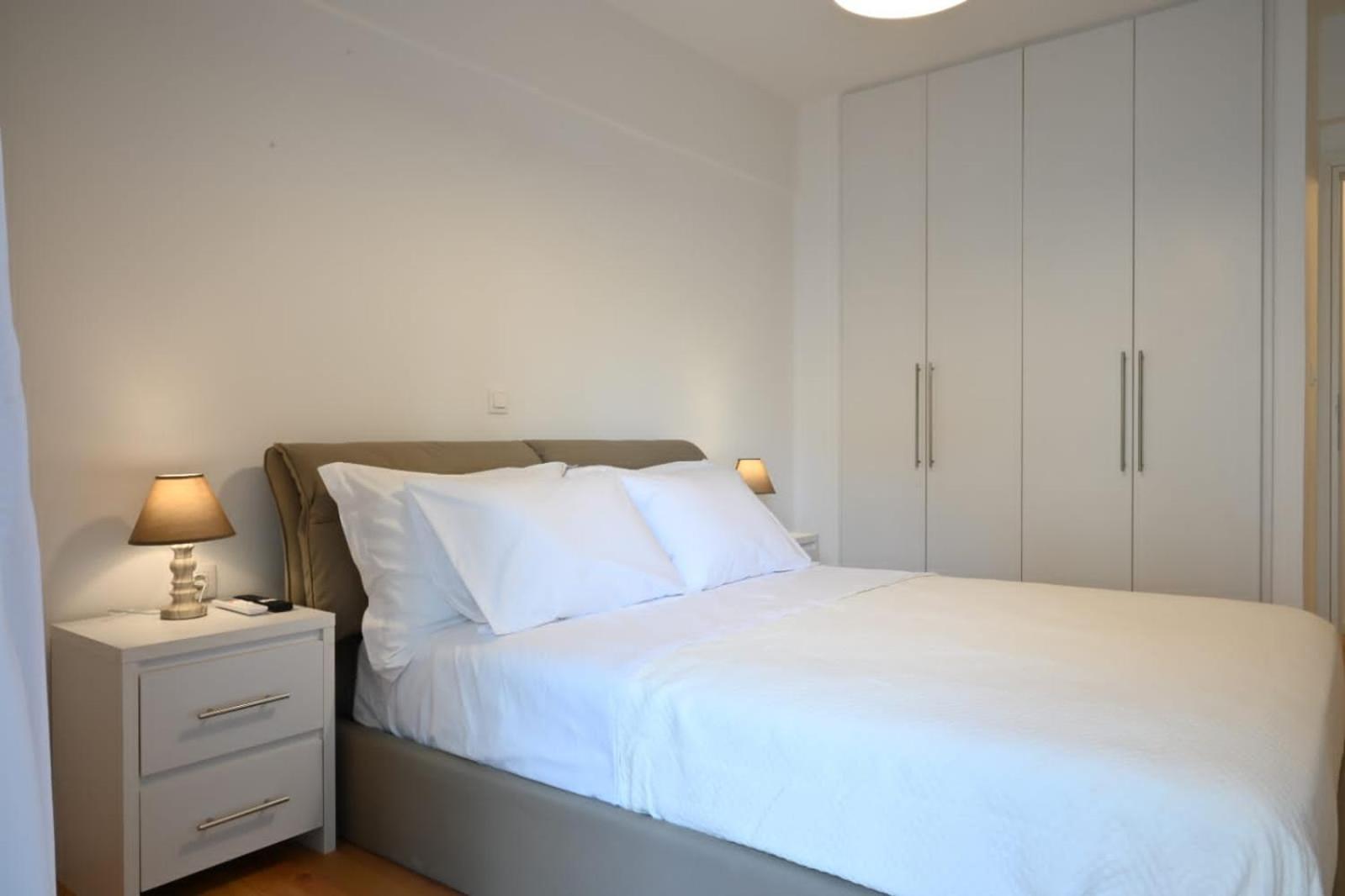 Modern Two Bedroom Apartment At Koukaki Αθήνα Εξωτερικό φωτογραφία