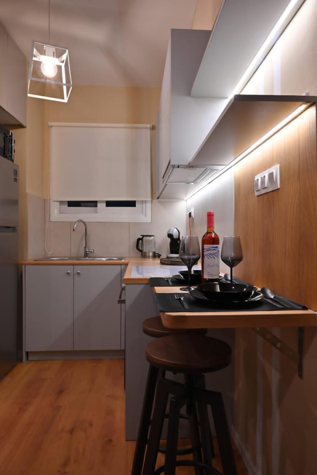 Modern Two Bedroom Apartment At Koukaki Αθήνα Εξωτερικό φωτογραφία
