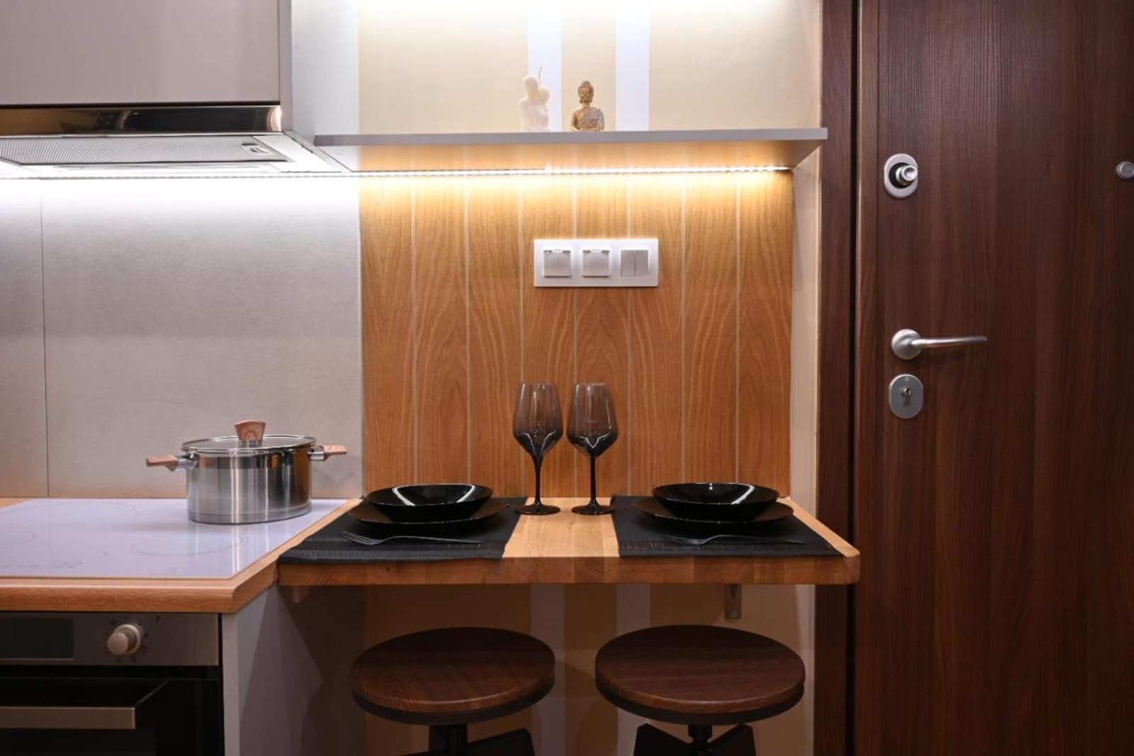 Modern Two Bedroom Apartment At Koukaki Αθήνα Εξωτερικό φωτογραφία